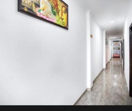 Hotel Surya Inn ニューデリー エクステリア 写真